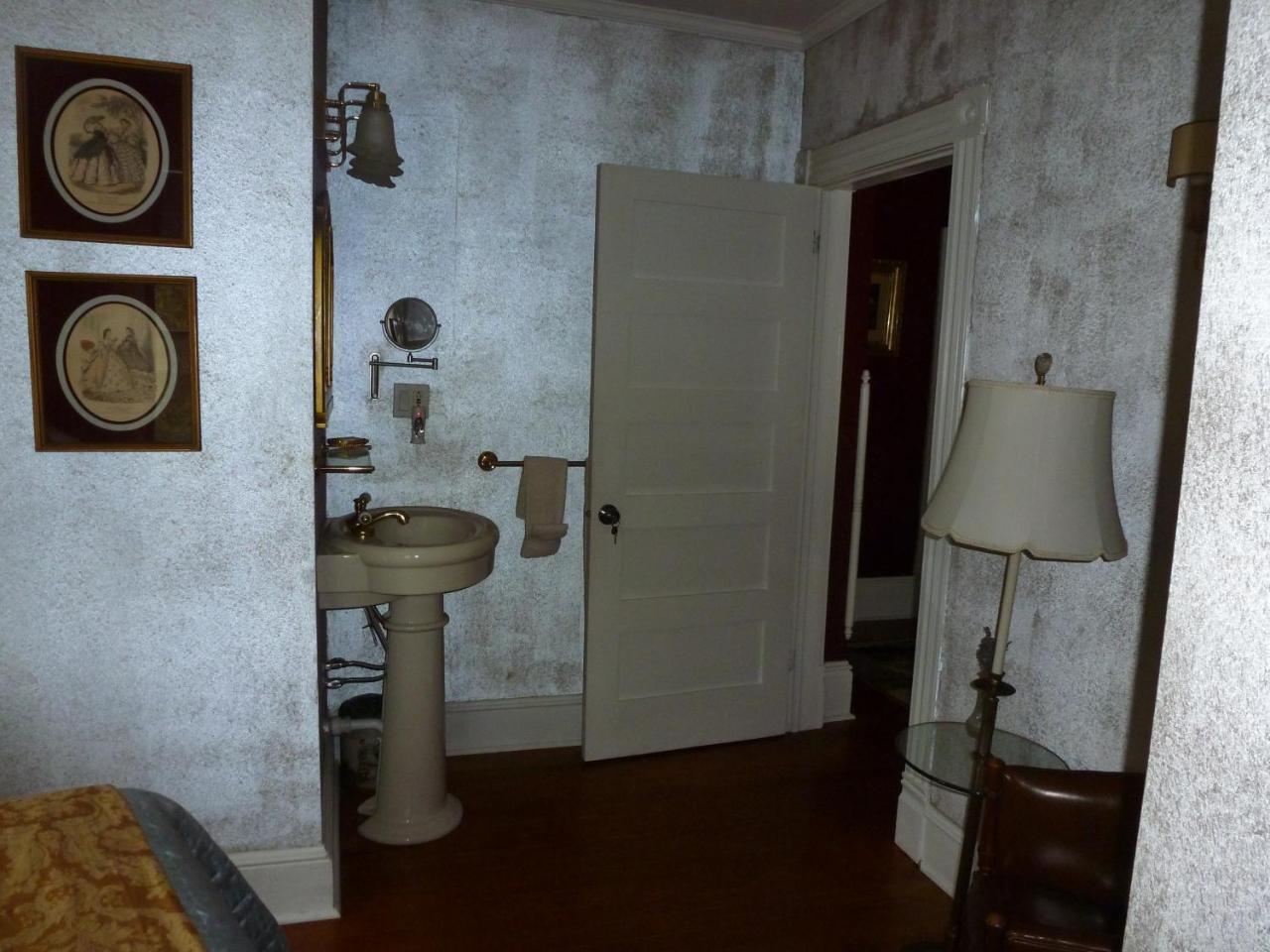 Back Inn Time B&B Kilmarnock Extérieur photo